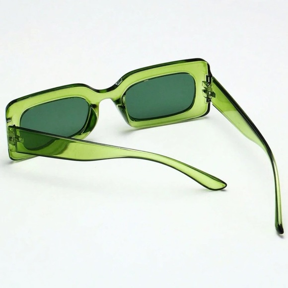 Rectangular Fashion Sunglasses (bulk order of 10 pairs) - Picture 3 of 3